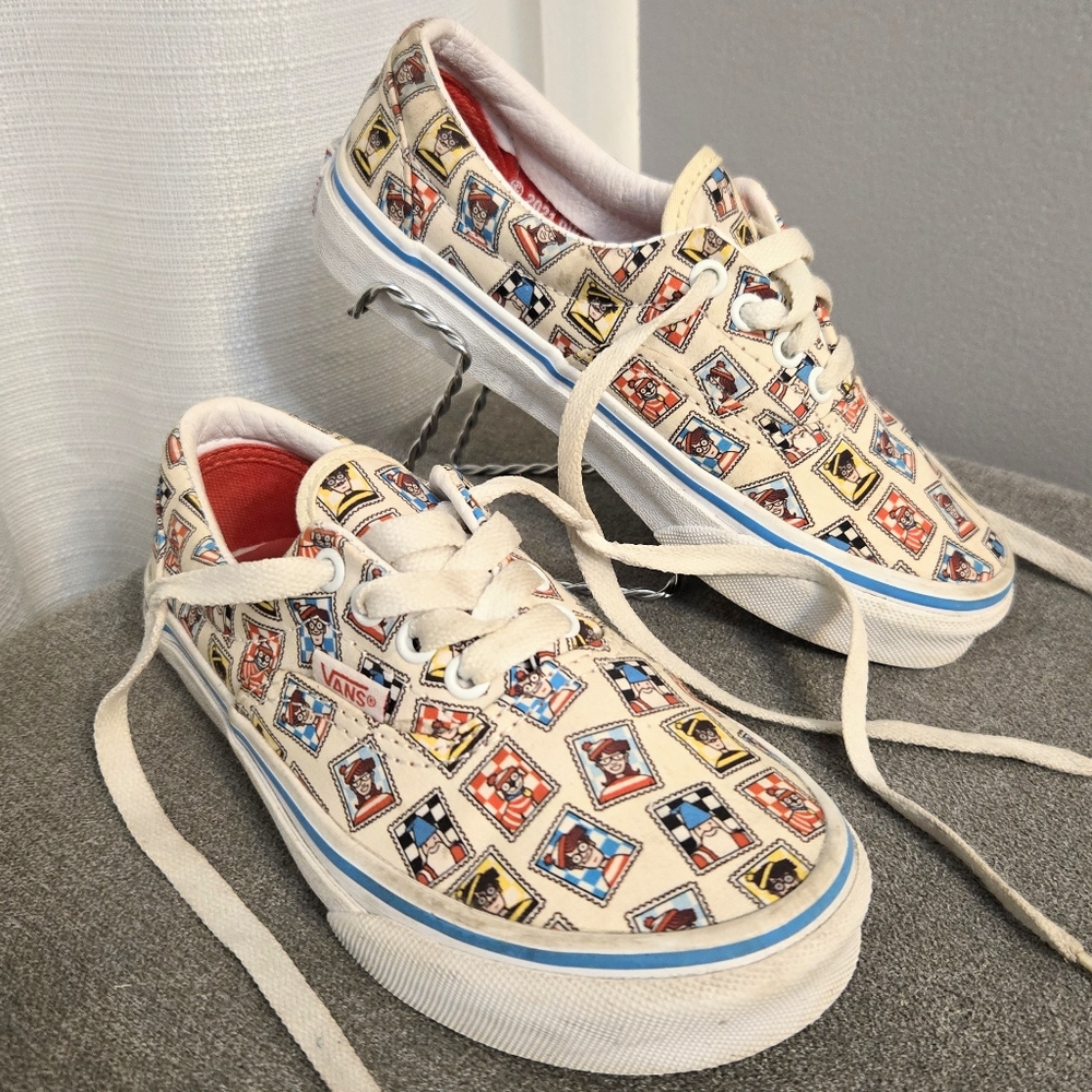 Vans Wheres Waldo Kids Shoes Sz 1 Postage Stamps Off The Wall Youth Skater